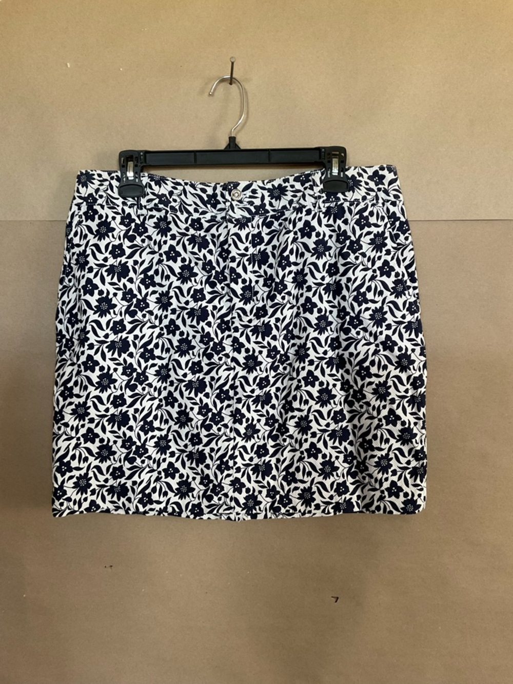 Chaps cotton blue and white floral cotton mini skirt. Size 14